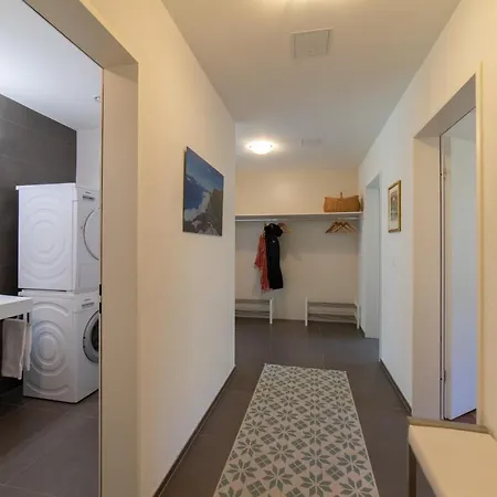 アパート Rietgarten ウィルトハウス